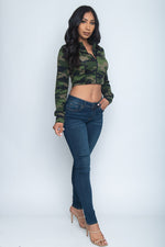 46291 GREEN ARMY PRINT CROP JACKET Pic 1