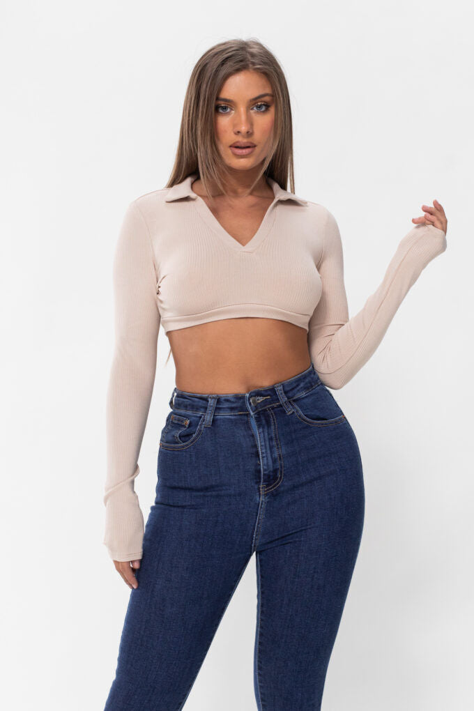 RIBBED KNIT CALLAR CROP TOP Pic 1